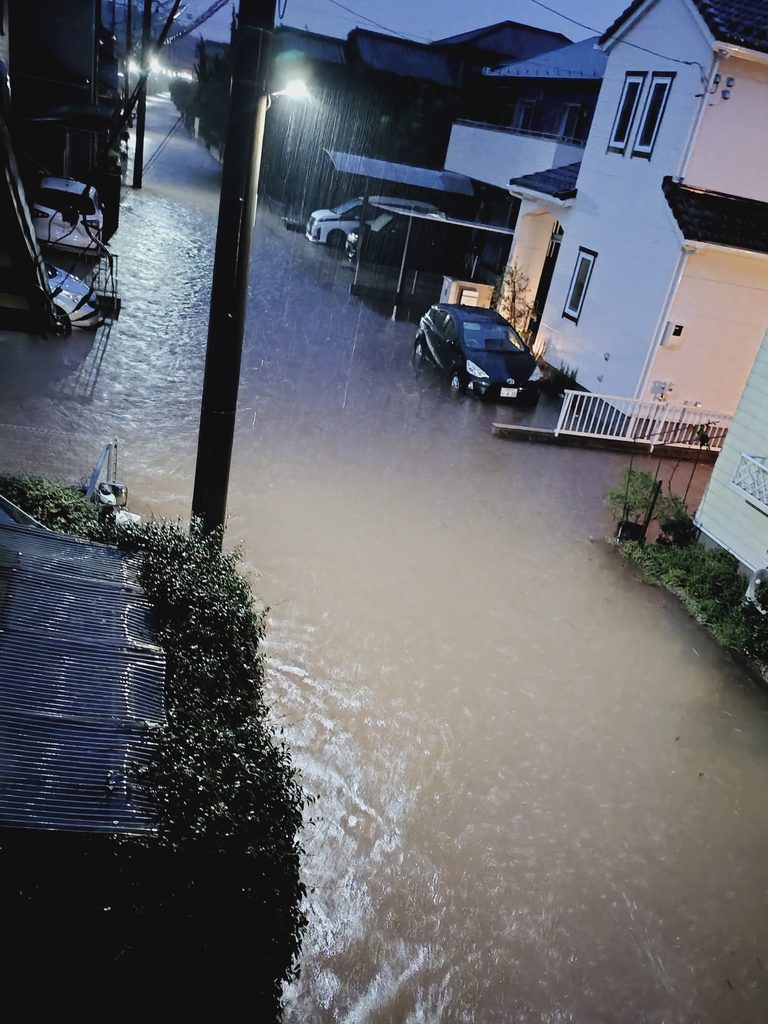 豪雨